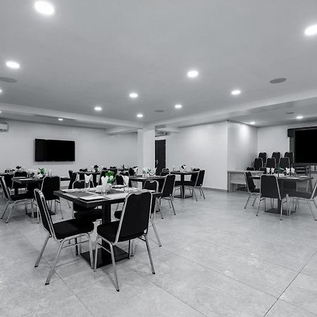 Bkt Cribs - Apartments & Suites Abuja Bagian luar foto