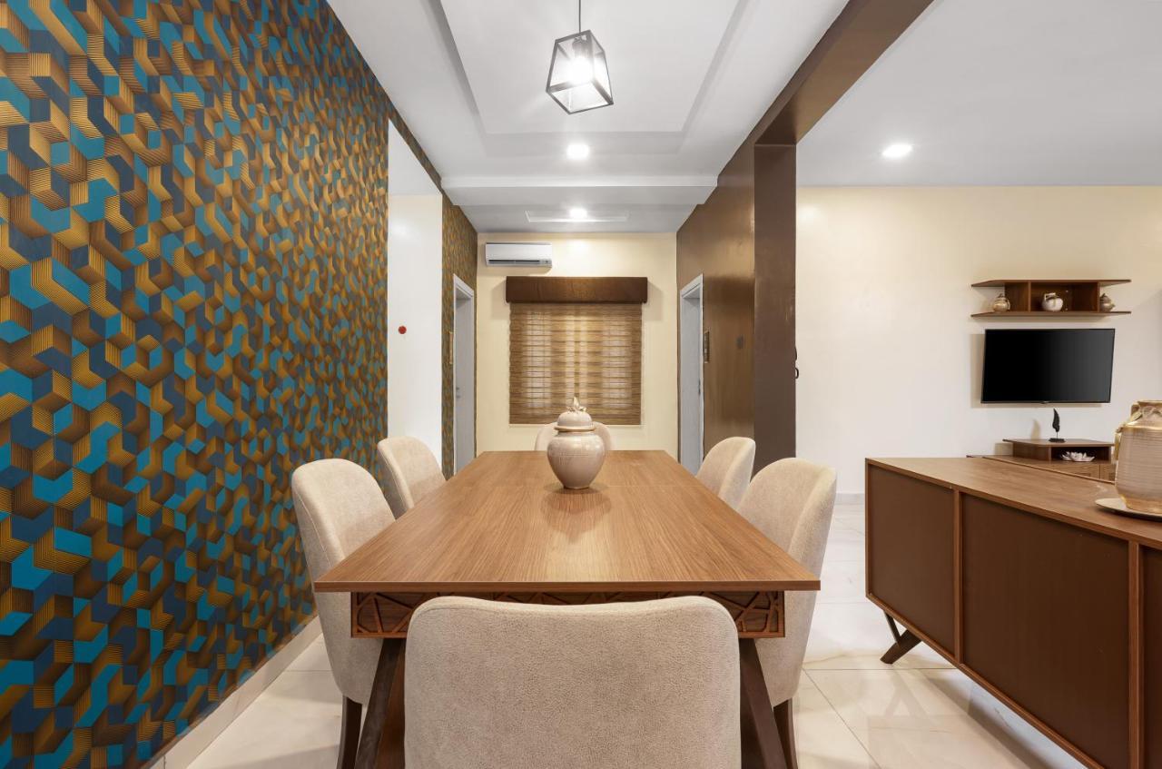 Bkt Cribs - Apartments & Suites Abuja Bagian luar foto