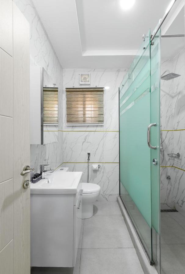 Bkt Cribs - Apartments & Suites Abuja Bagian luar foto