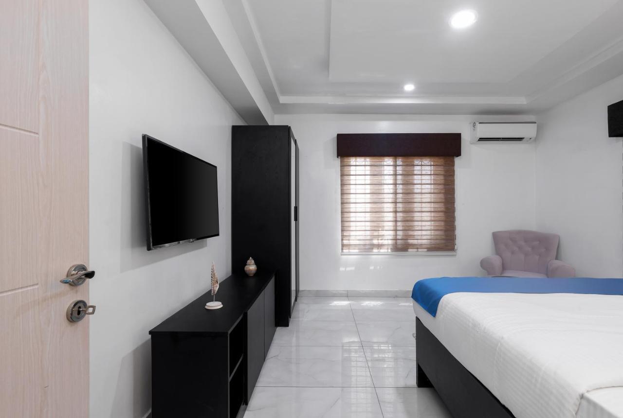 Bkt Cribs - Apartments & Suites Abuja Bagian luar foto