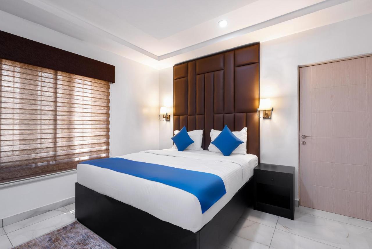 Bkt Cribs - Apartments & Suites Abuja Bagian luar foto