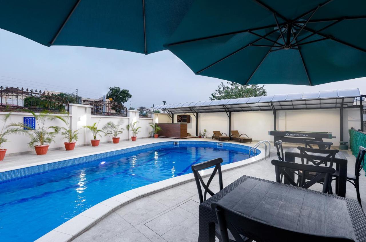 Bkt Cribs - Apartments & Suites Abuja Bagian luar foto